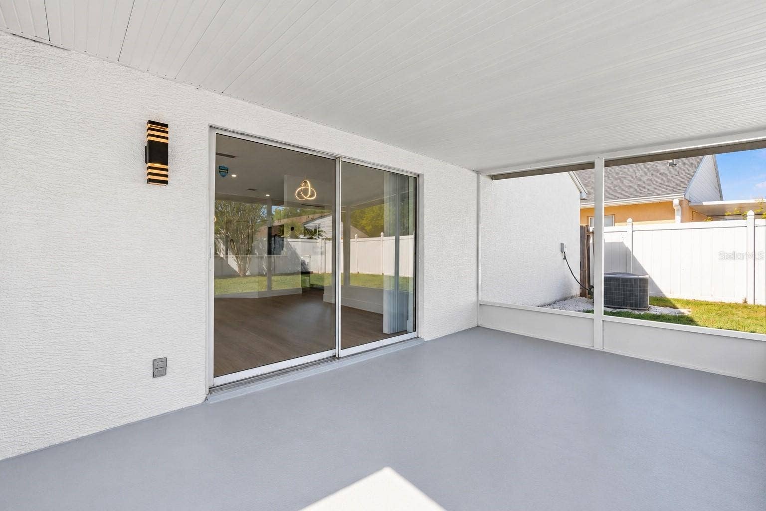 573 SHORT PINE CIRCLE, Orlando, FL 32807 573 SHORT PINE CIRCLE, Orlando, FL 32807