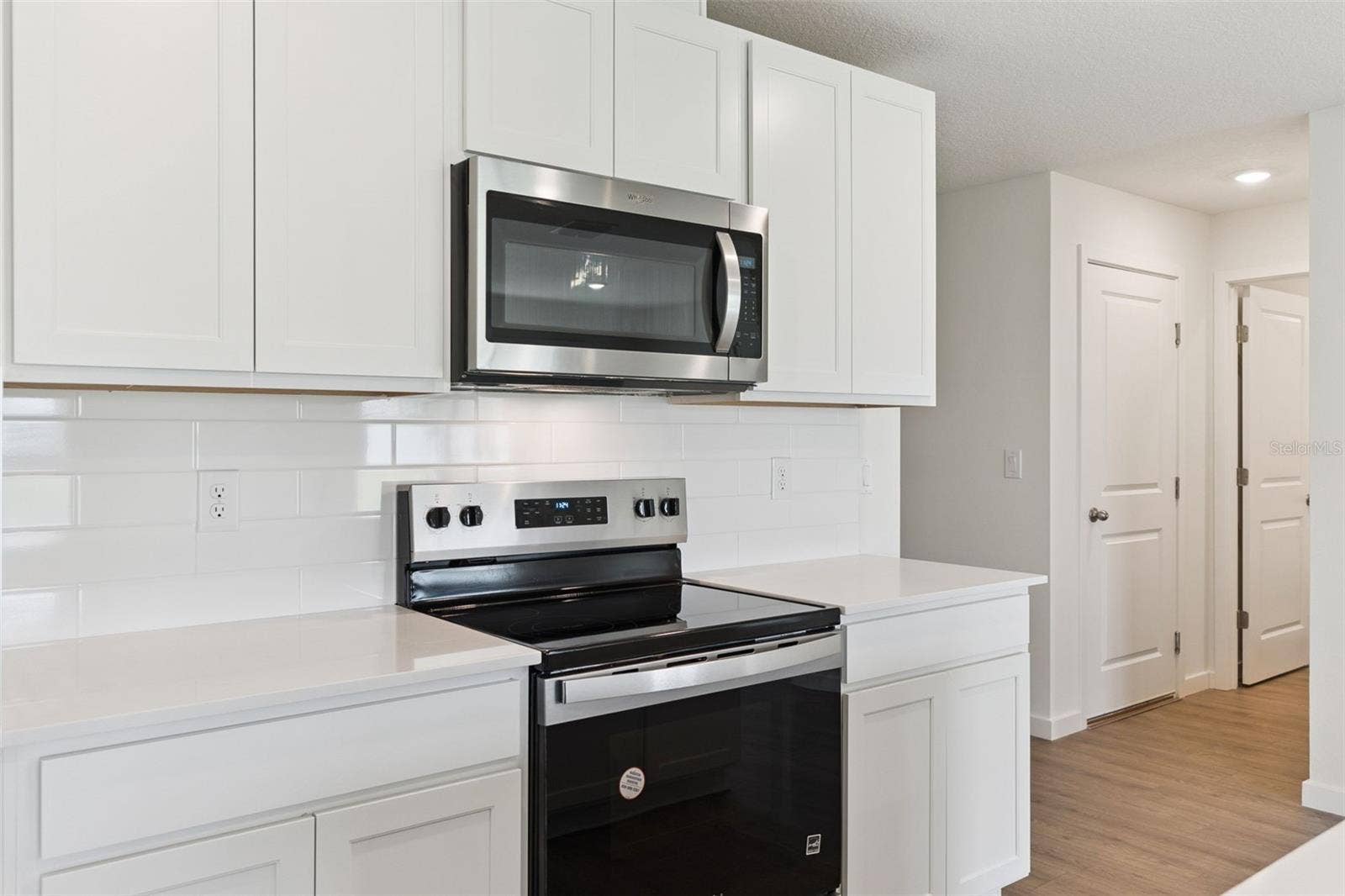 678 PEARL STREET, Deland, FL 32720 678 PEARL STREET, Deland, FL 32720