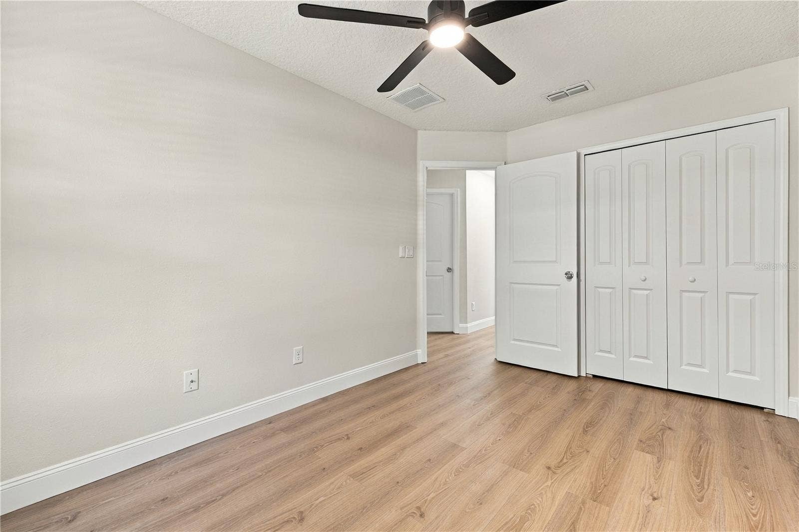 466 W NEW ENGLAND DRIVE, Elkton, FL 32033 466 W NEW ENGLAND DRIVE, Elkton, FL 32033