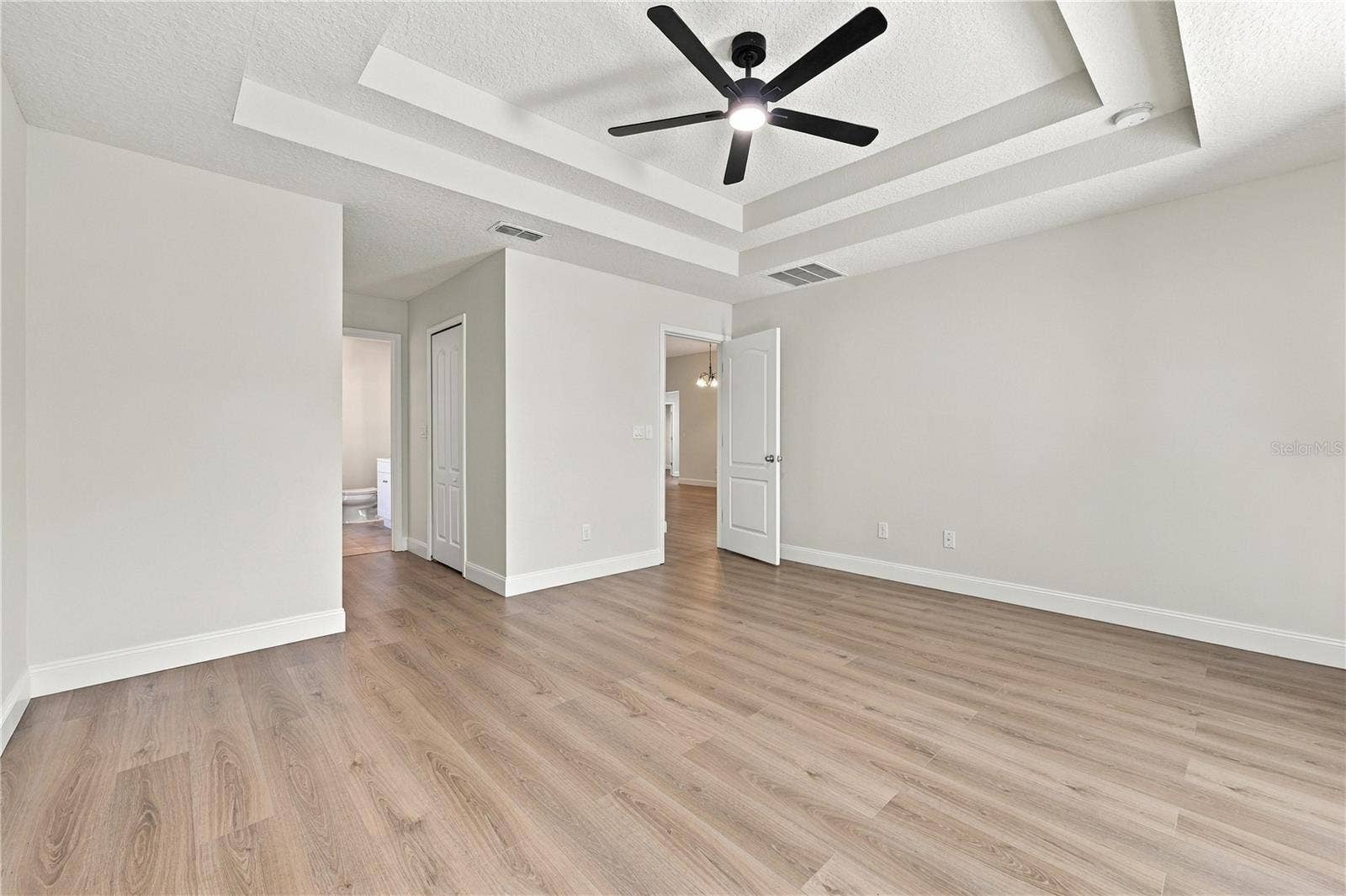466 W NEW ENGLAND DRIVE, Elkton, FL 32033 466 W NEW ENGLAND DRIVE, Elkton, FL 32033