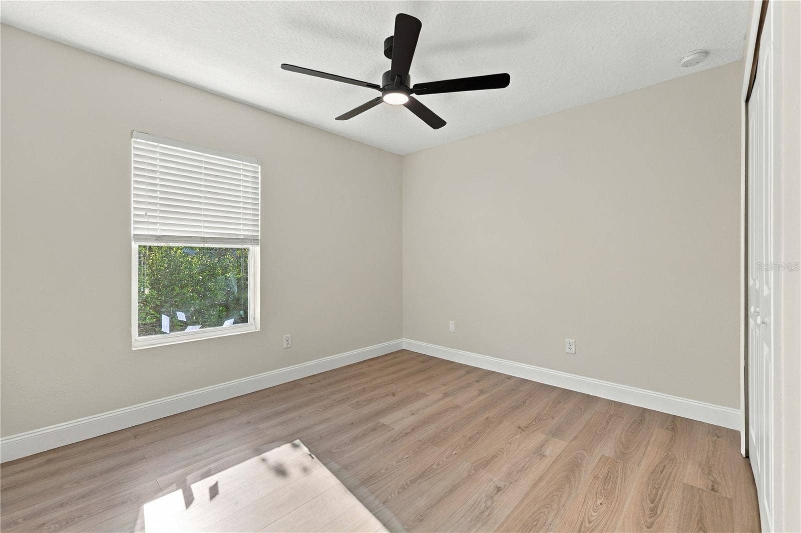 466 W NEW ENGLAND DRIVE, Elkton, FL 32033 466 W NEW ENGLAND DRIVE, Elkton, FL 32033