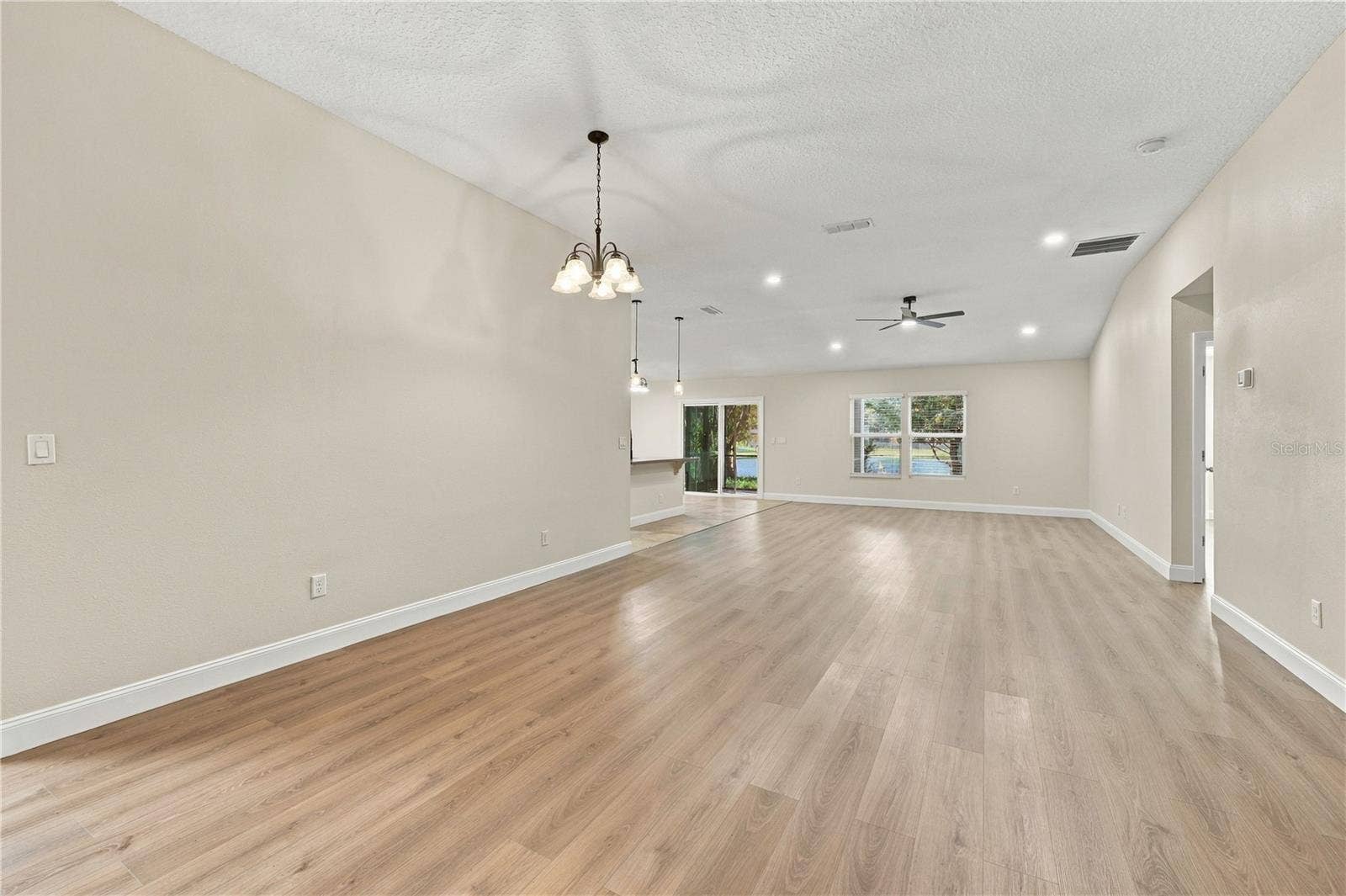 466 W NEW ENGLAND DRIVE, Elkton, FL 32033 466 W NEW ENGLAND DRIVE, Elkton, FL 32033