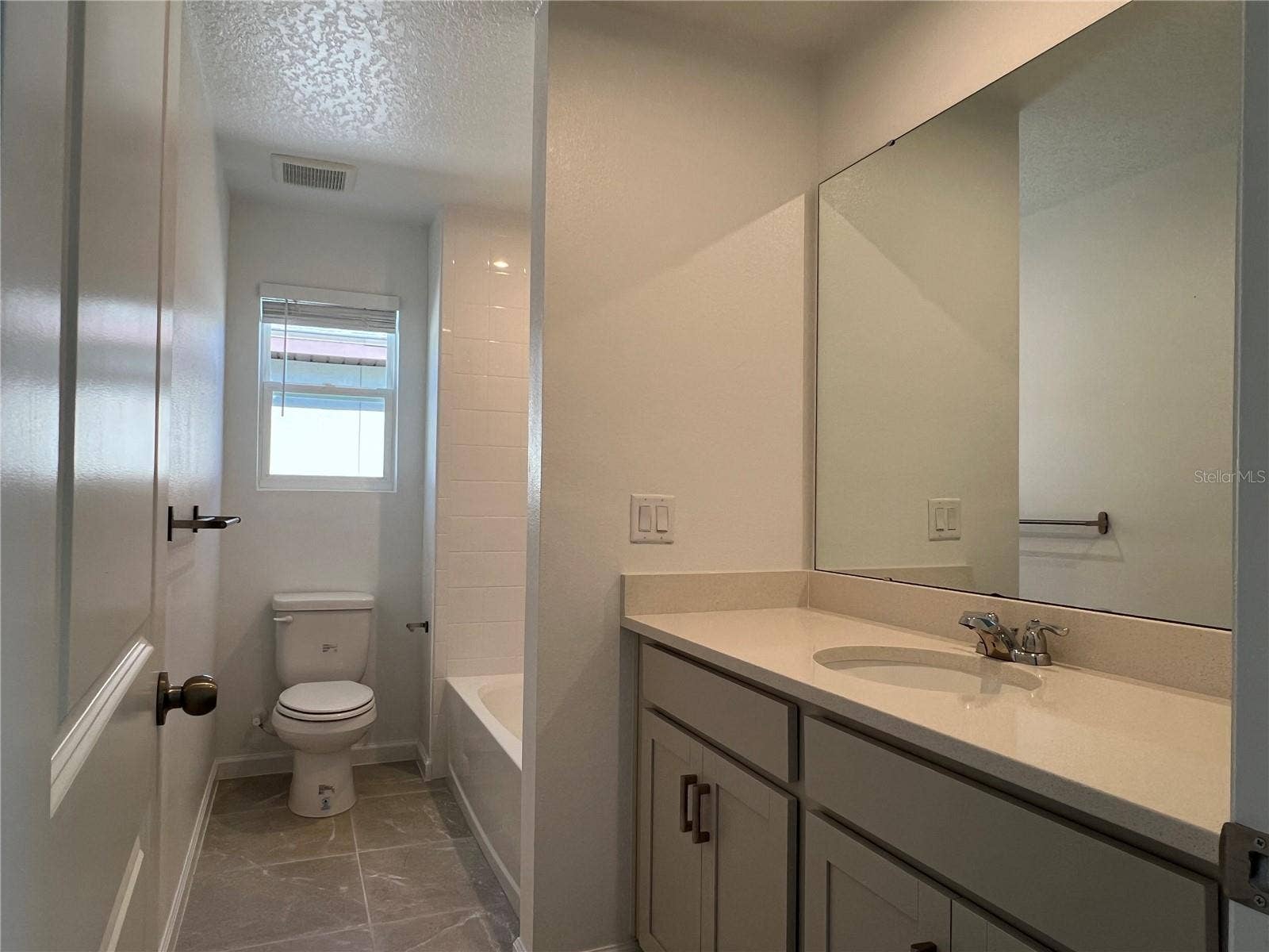 11708 SUNSAIL AVENUE, Orlando, FL 32832 11708 SUNSAIL AVENUE, Orlando, FL 32832