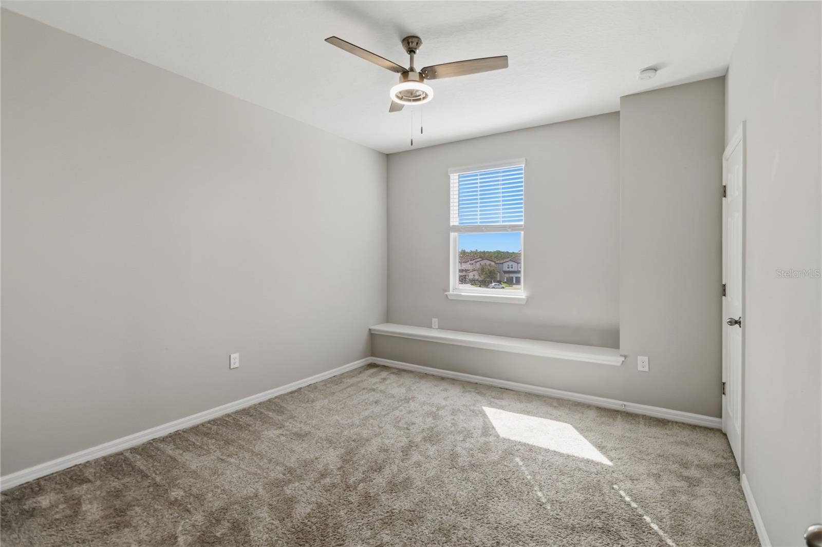 15102 STUTTGART ALLEY, Winter Garden, FL 34787 15102 STUTTGART ALLEY, Winter Garden, FL 34787