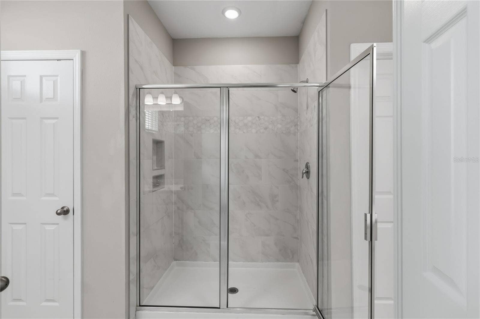 15102 STUTTGART ALLEY, Winter Garden, FL 34787 15102 STUTTGART ALLEY, Winter Garden, FL 34787