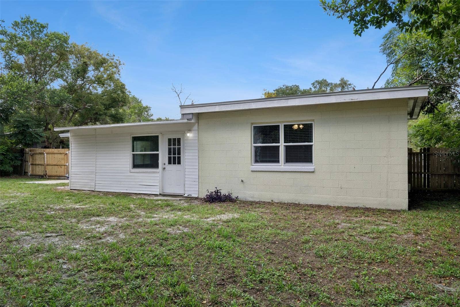2489 BARBAROSSA AVENUE, Deltona, FL 32738 2489 BARBAROSSA AVENUE, Deltona, FL 32738