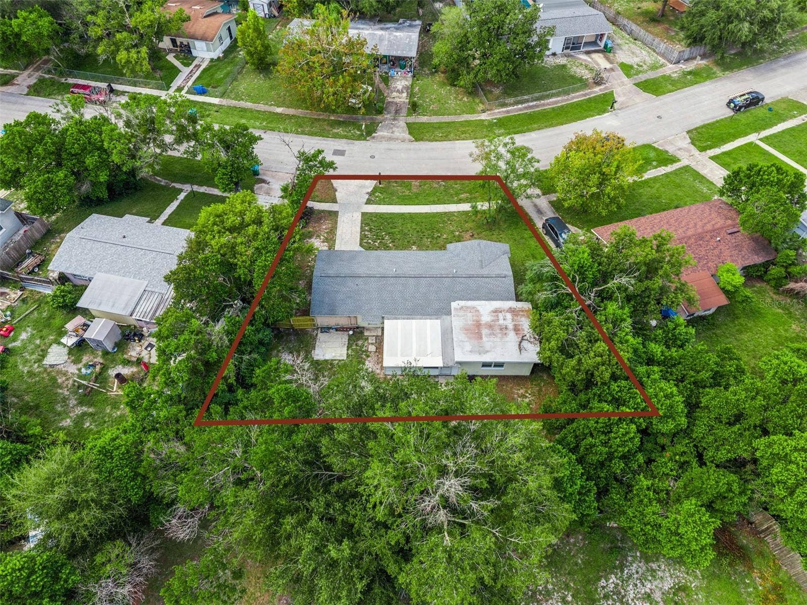 2489 BARBAROSSA AVENUE, Deltona, FL 32738 2489 BARBAROSSA AVENUE, Deltona, FL 32738