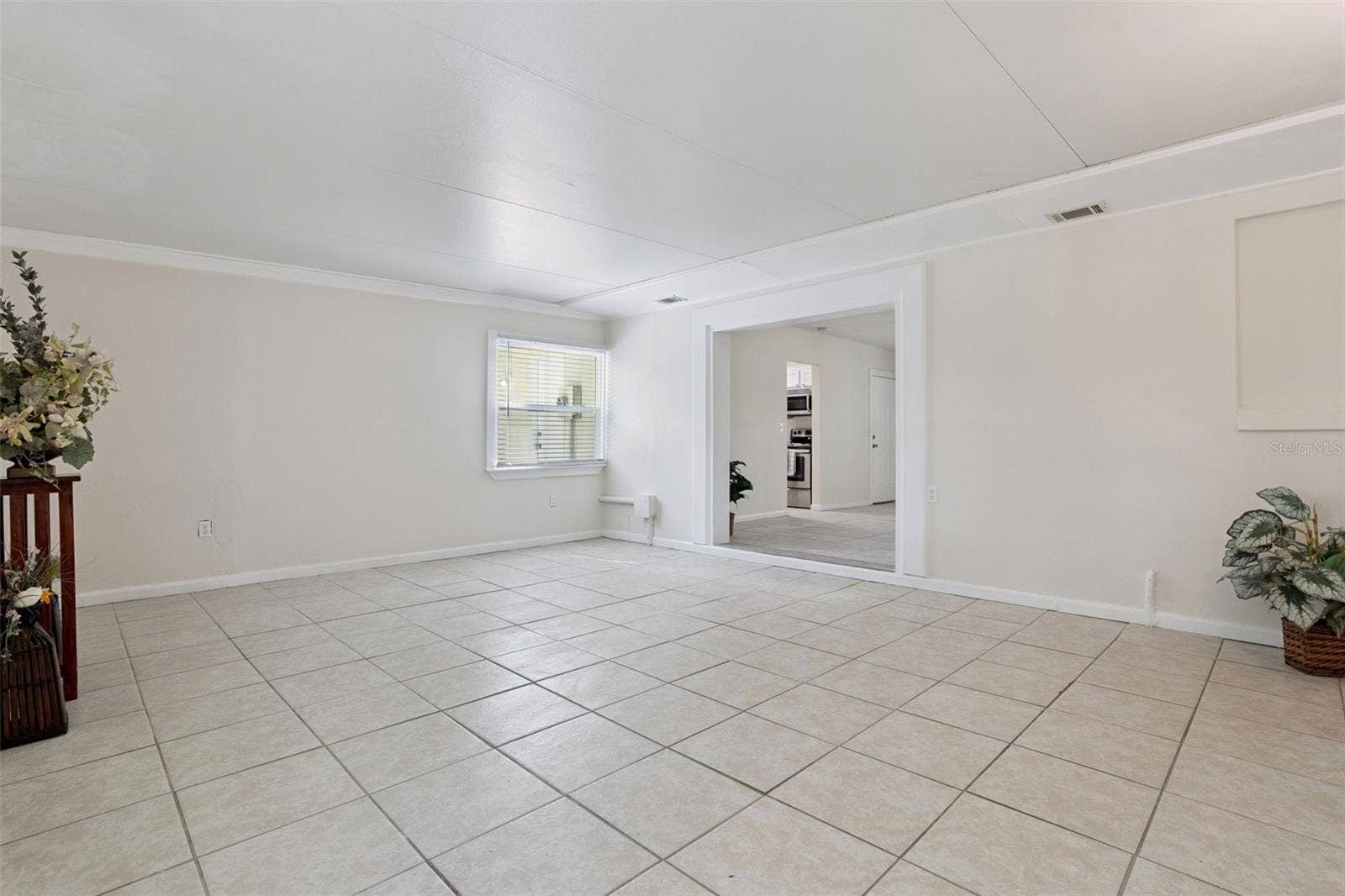 2489 BARBAROSSA AVENUE, Deltona, FL 32738 2489 BARBAROSSA AVENUE, Deltona, FL 32738