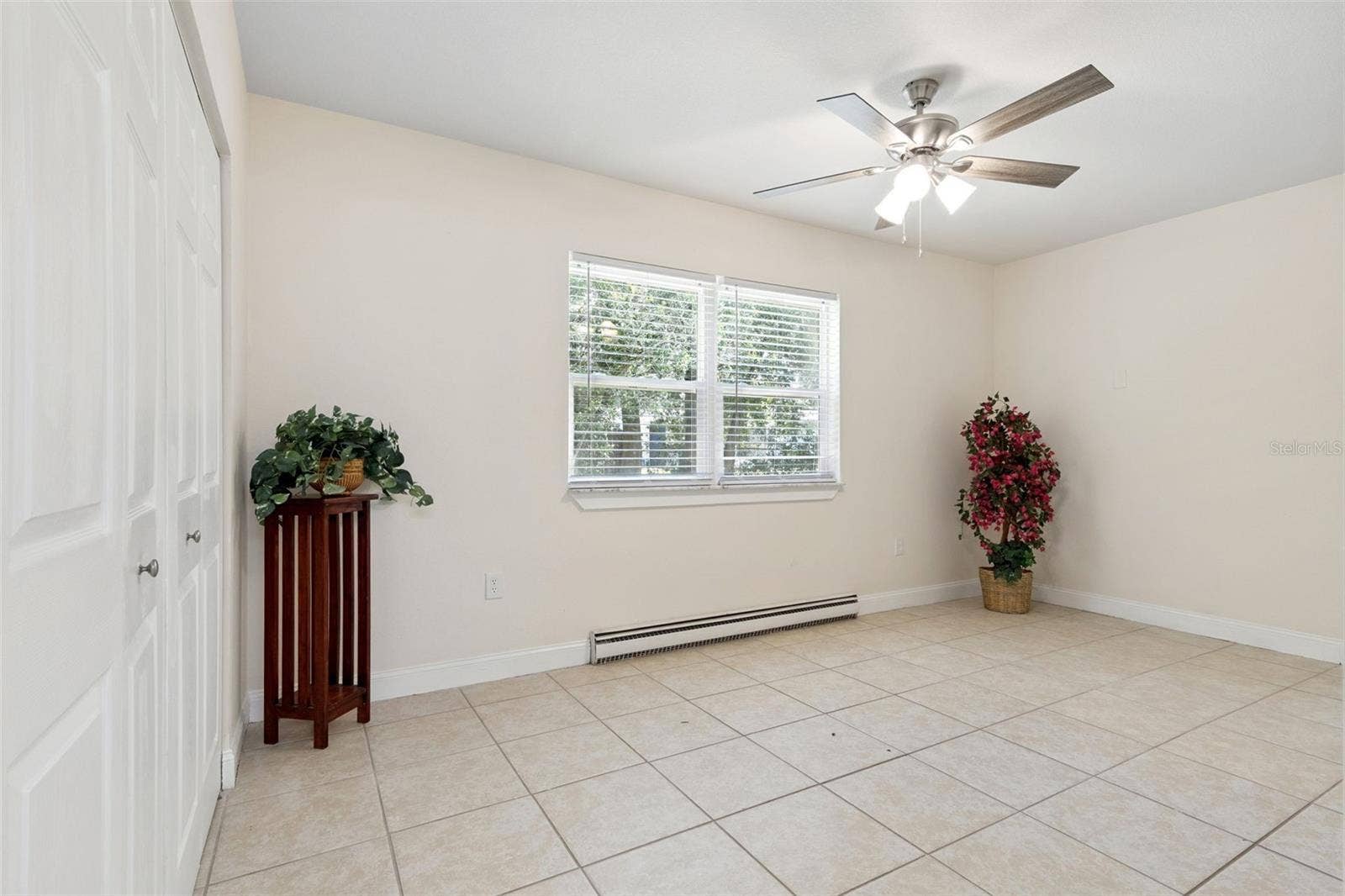 2489 BARBAROSSA AVENUE, Deltona, FL 32738 2489 BARBAROSSA AVENUE, Deltona, FL 32738