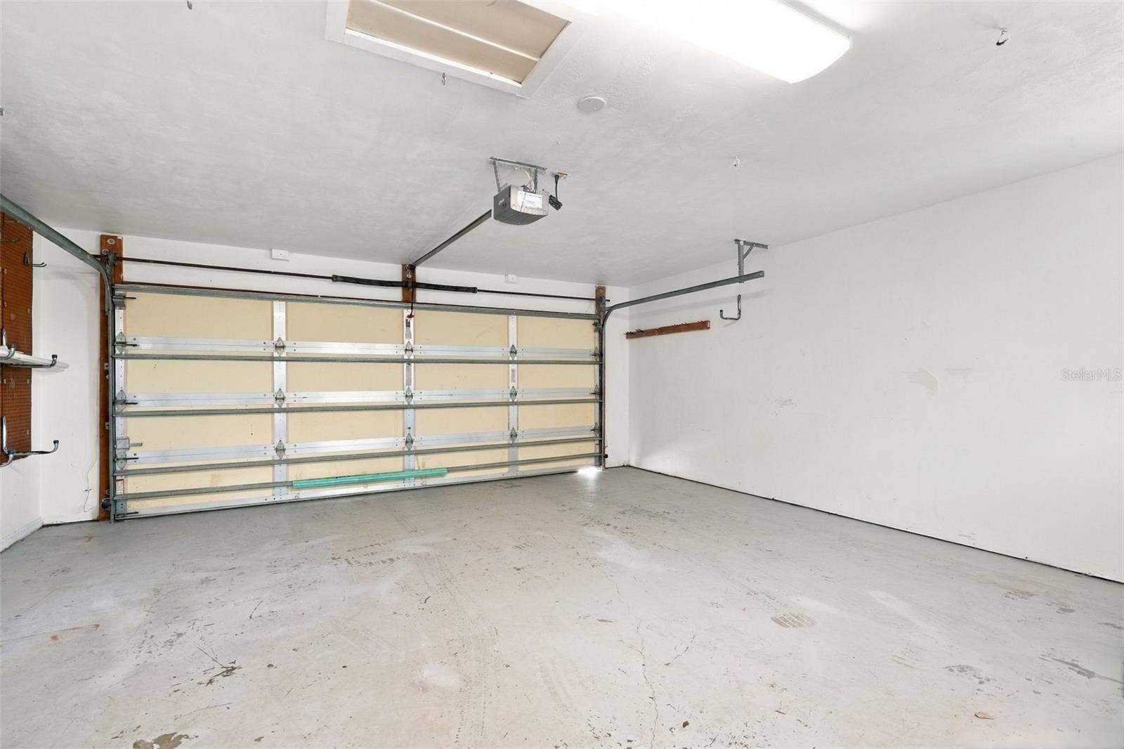 110 SURF STREET, New Smyrna Beach, FL 32169 110 SURF STREET, New Smyrna Beach, FL 32169