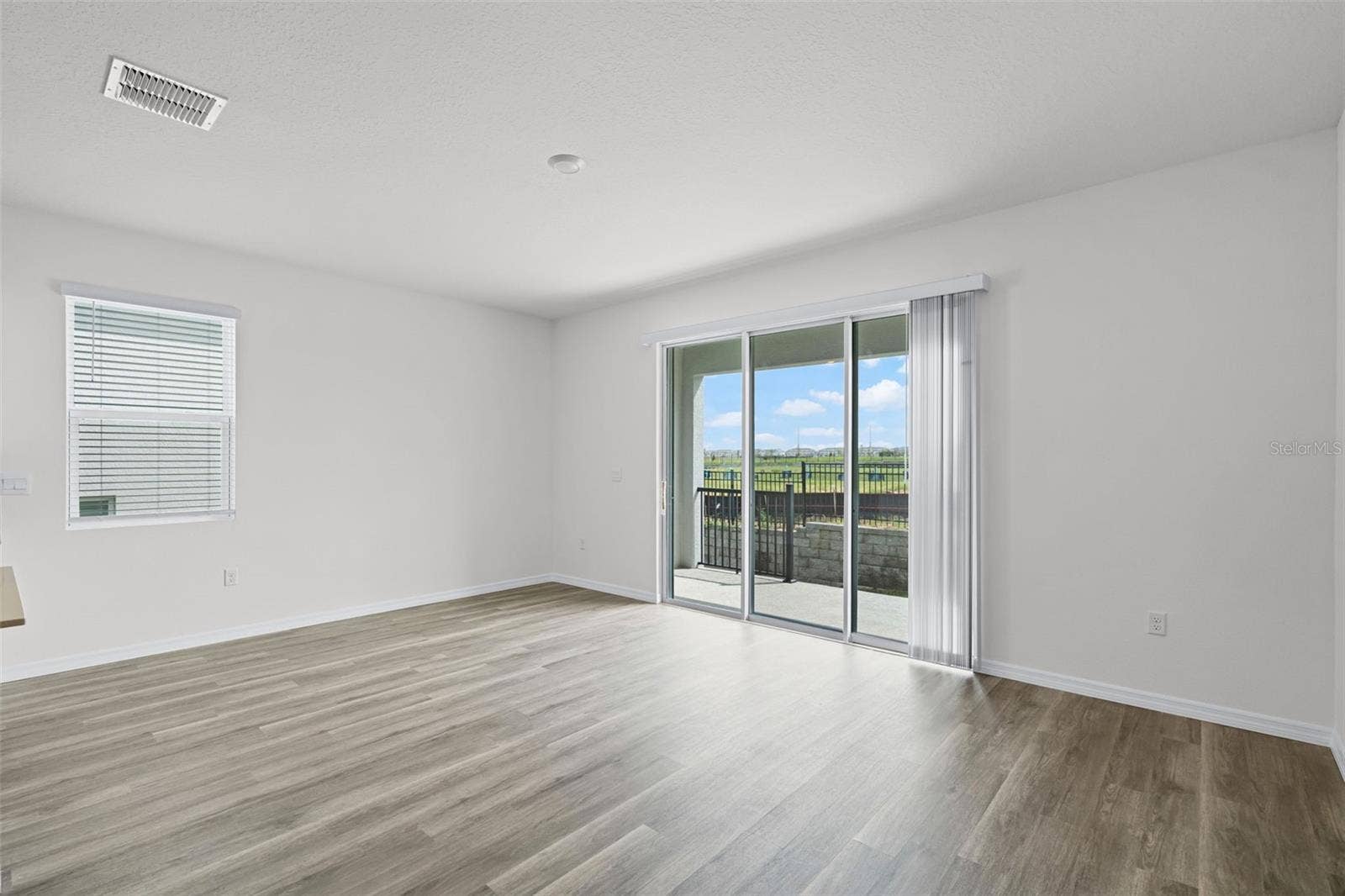 2654 OLYMPIC COURT, Davenport, FL 33837