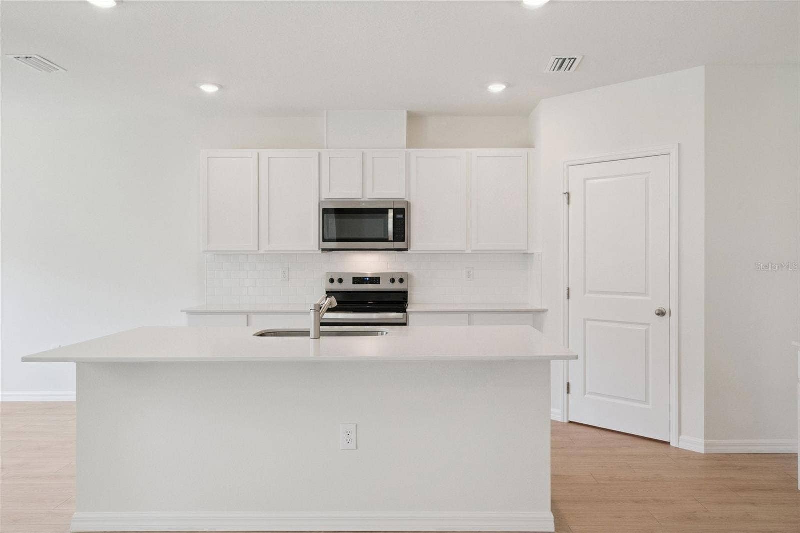 2526 DORSET COURT, Ormond Beach, FL 32174 2526 DORSET COURT, Ormond Beach, FL 32174