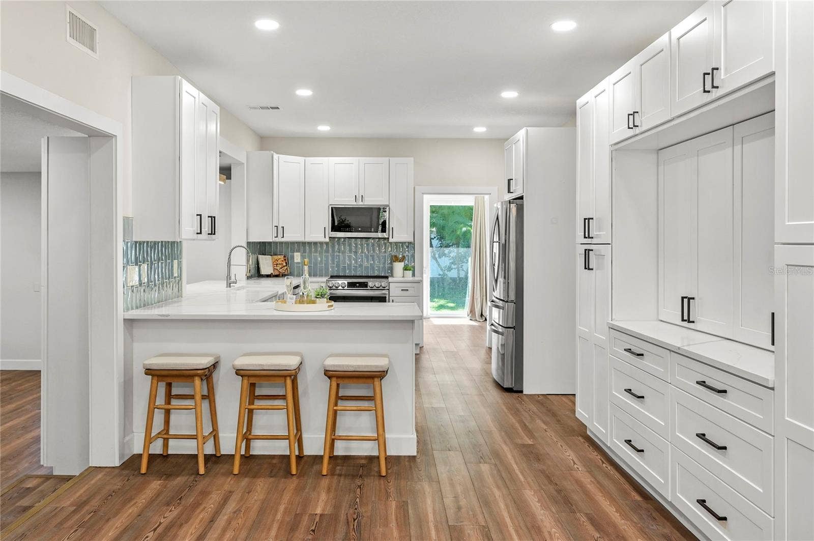 2330 WESTMINSTER CT., Winter Park, FL 32789 2330 WESTMINSTER CT., Winter Park, FL 32789