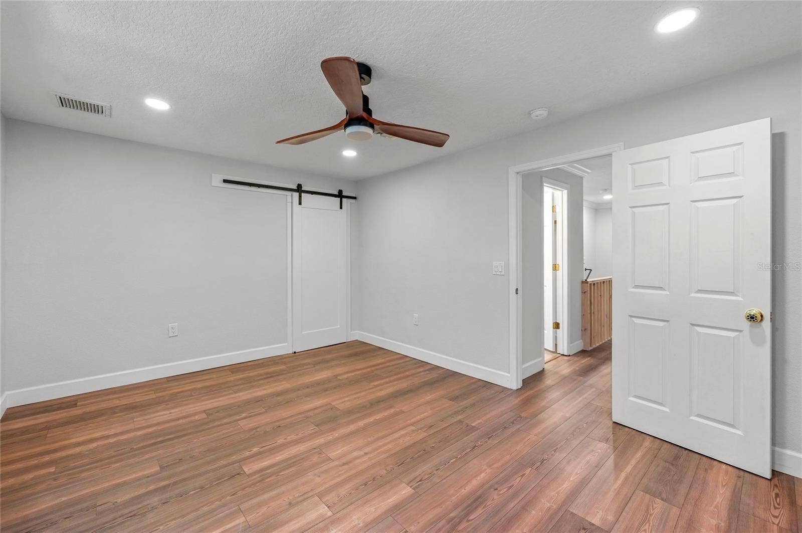 2330 WESTMINSTER CT., Winter Park, FL 32789 2330 WESTMINSTER CT., Winter Park, FL 32789