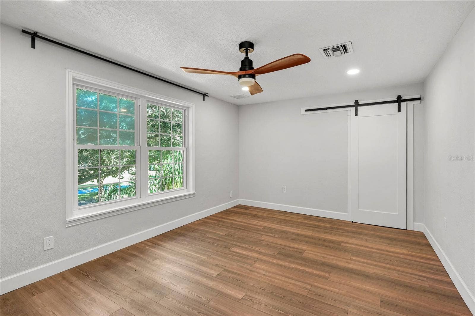 2330 WESTMINSTER CT., Winter Park, FL 32789 2330 WESTMINSTER CT., Winter Park, FL 32789