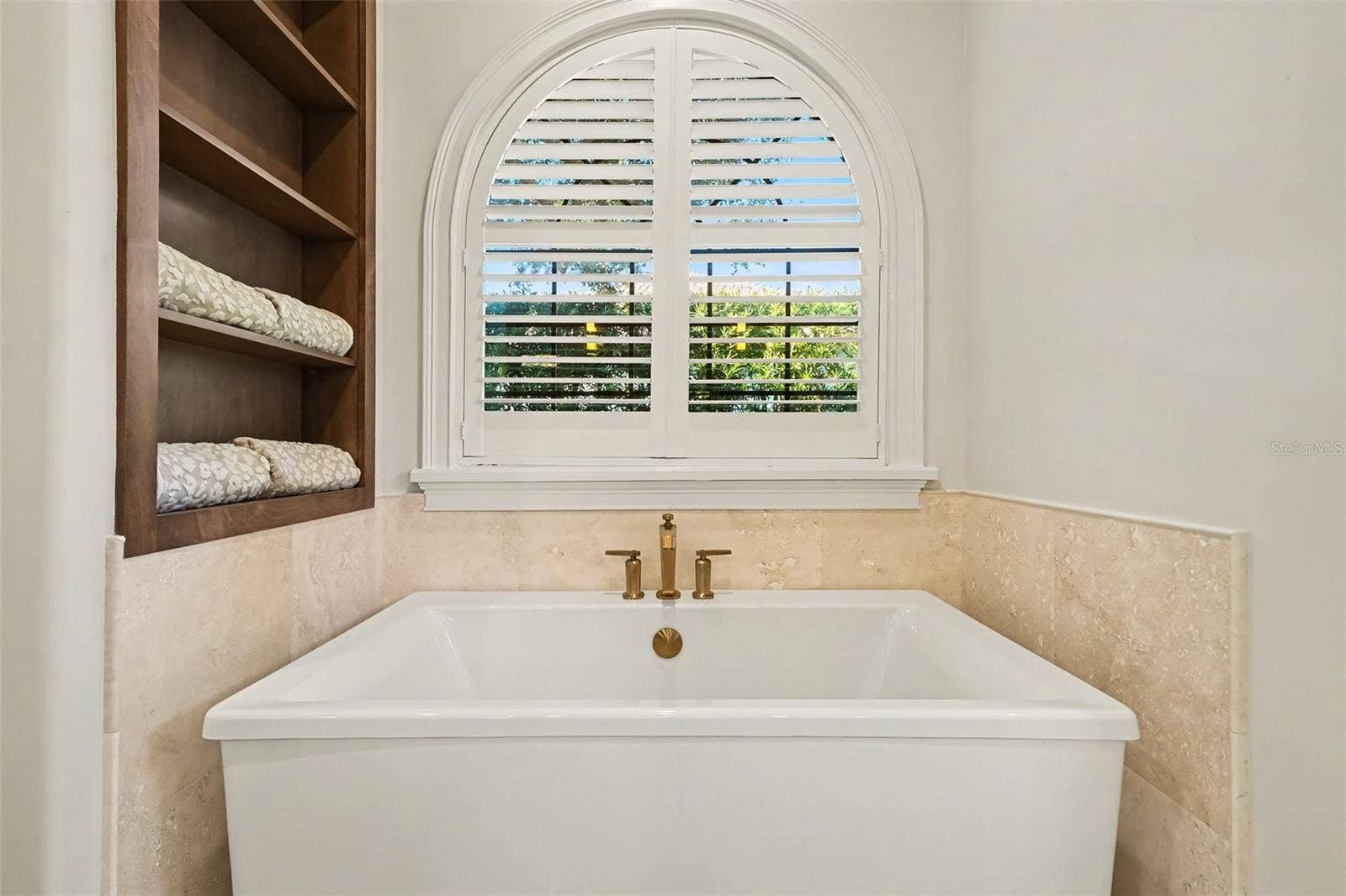 32519 HAWKS LAKE LANE, Sorrento, FL 32776