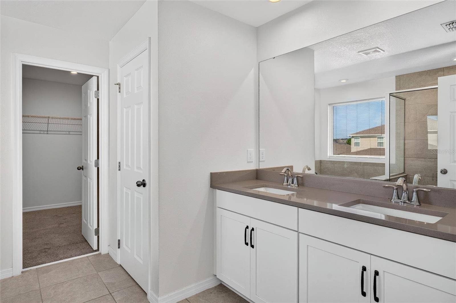 2960 ANGELONIA THORN WAY, Clermont, FL 34711 Primary bathroom to closet
