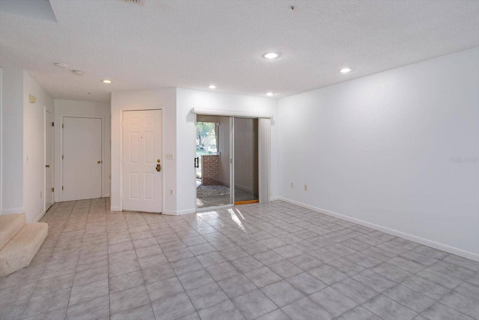 660 POST OAK CIRCLE, #118, Altamonte Springs, FL 32701