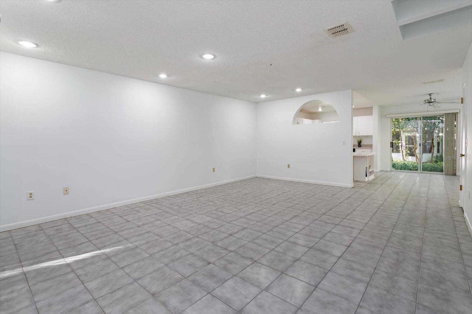 660 POST OAK CIRCLE, #118, Altamonte Springs, FL 32701