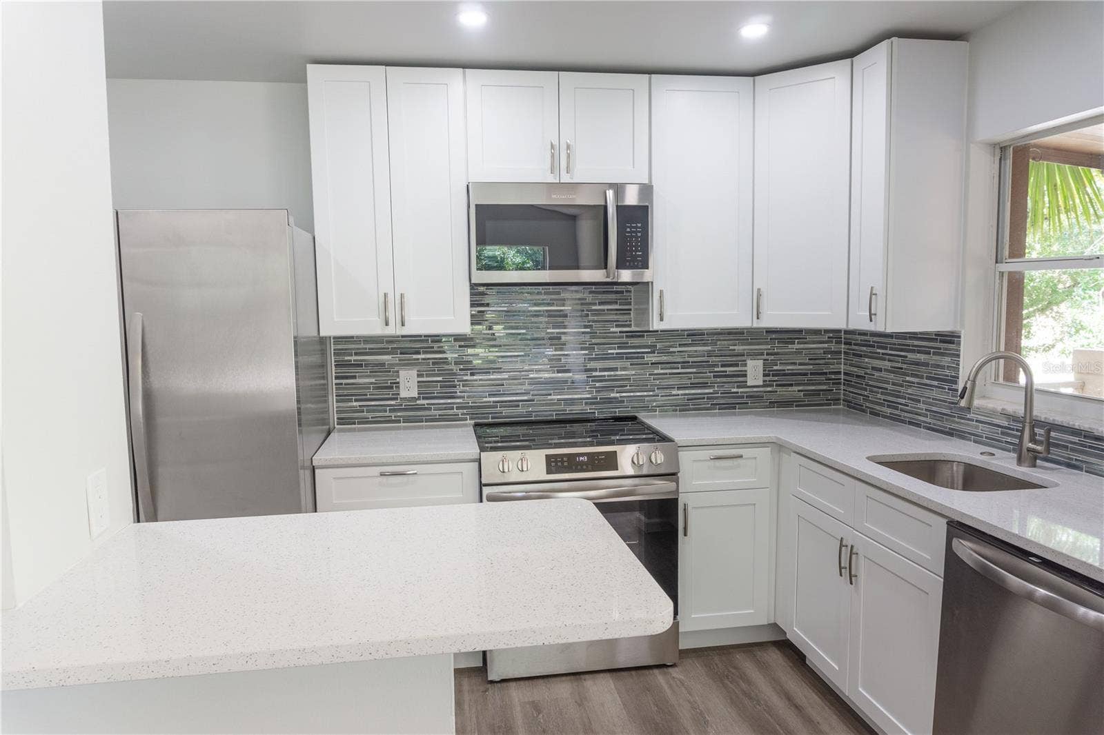 5436 E MICHIGAN STREET, #4, Orlando, FL 32812 5436 E MICHIGAN STREET, #4, Orlando, FL 32812