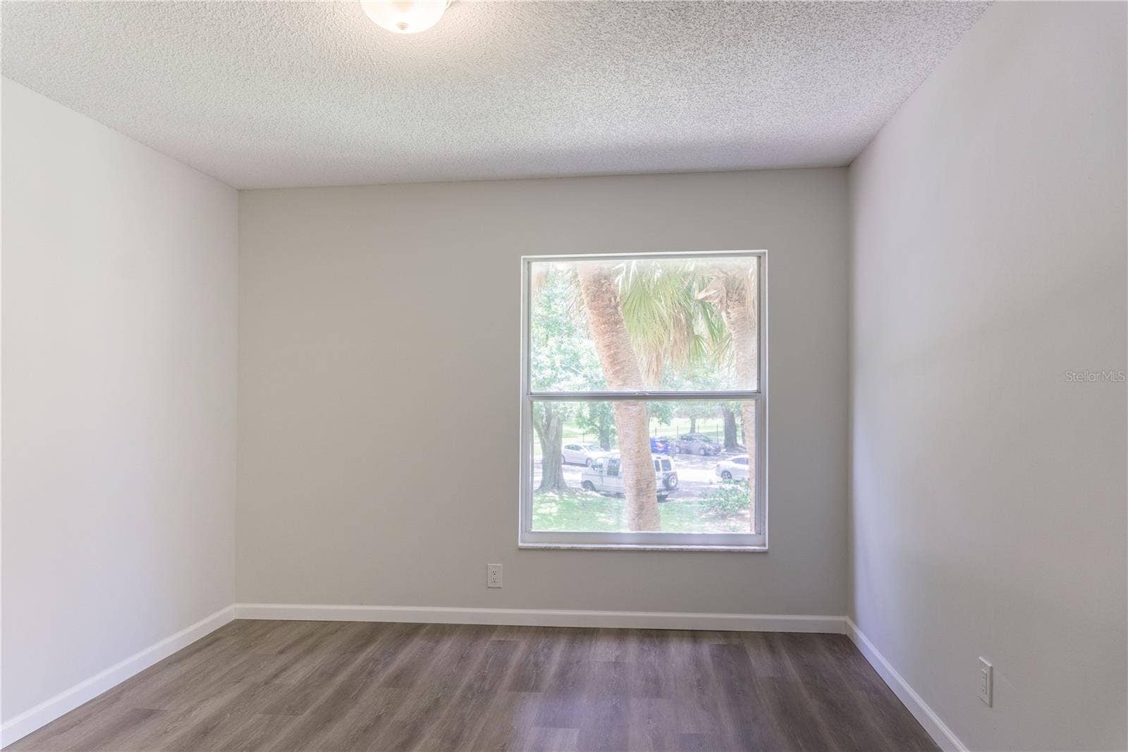 5436 E MICHIGAN STREET, #4, Orlando, FL 32812 5436 E MICHIGAN STREET, #4, Orlando, FL 32812