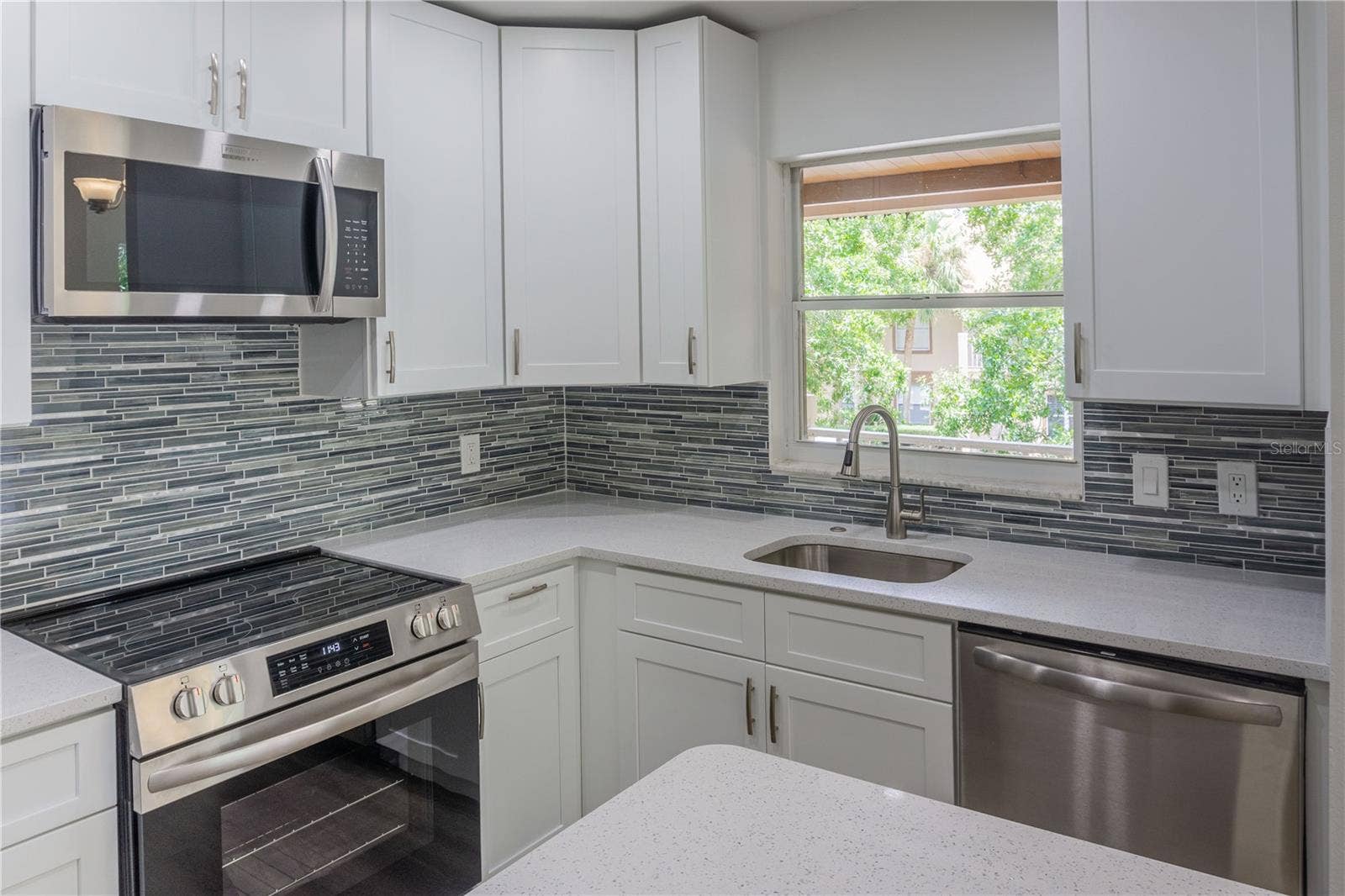 5436 E MICHIGAN STREET, #4, Orlando, FL 32812 5436 E MICHIGAN STREET, #4, Orlando, FL 32812