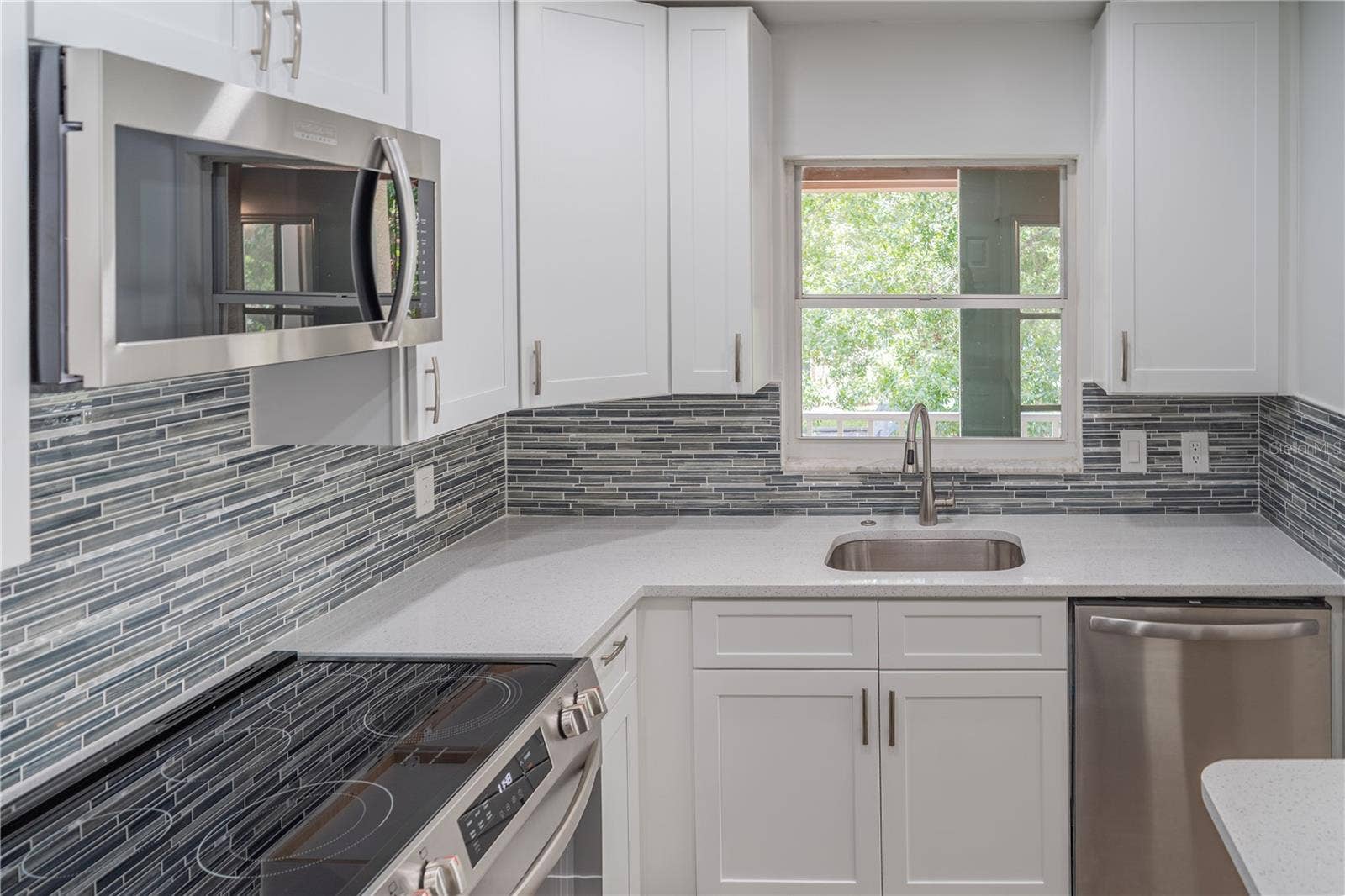 5436 E MICHIGAN STREET, #4, Orlando, FL 32812 5436 E MICHIGAN STREET, #4, Orlando, FL 32812