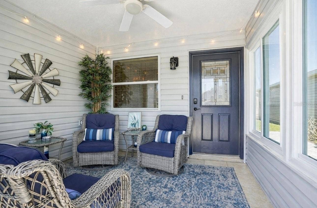 1609 GIBBES WAY, The Villages, FL 32162 1609 GIBBES WAY, The Villages, FL 32162