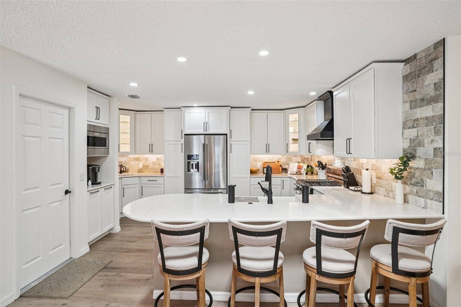 1609 GIBBES WAY, The Villages, FL 32162 1609 GIBBES WAY, The Villages, FL 32162
