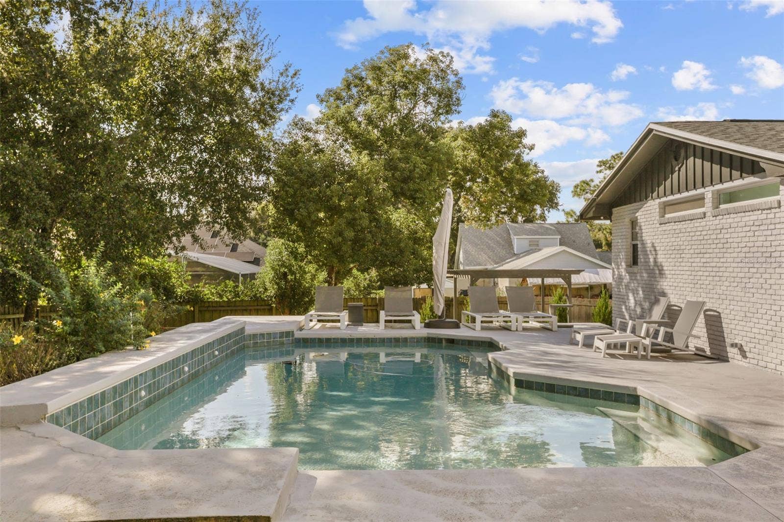 102 LINDA LANE, Lake Mary, FL 32746 102 LINDA LANE, Lake Mary, FL 32746