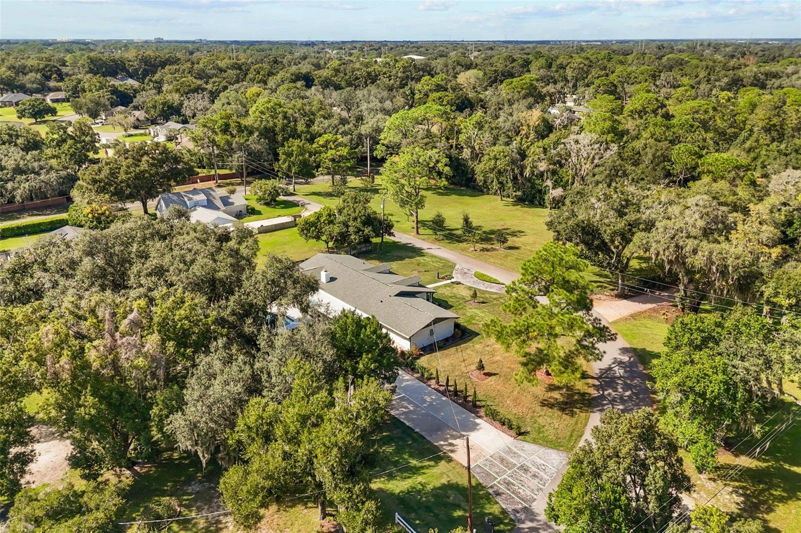 102 LINDA LANE, Lake Mary, FL 32746 102 LINDA LANE, Lake Mary, FL 32746
