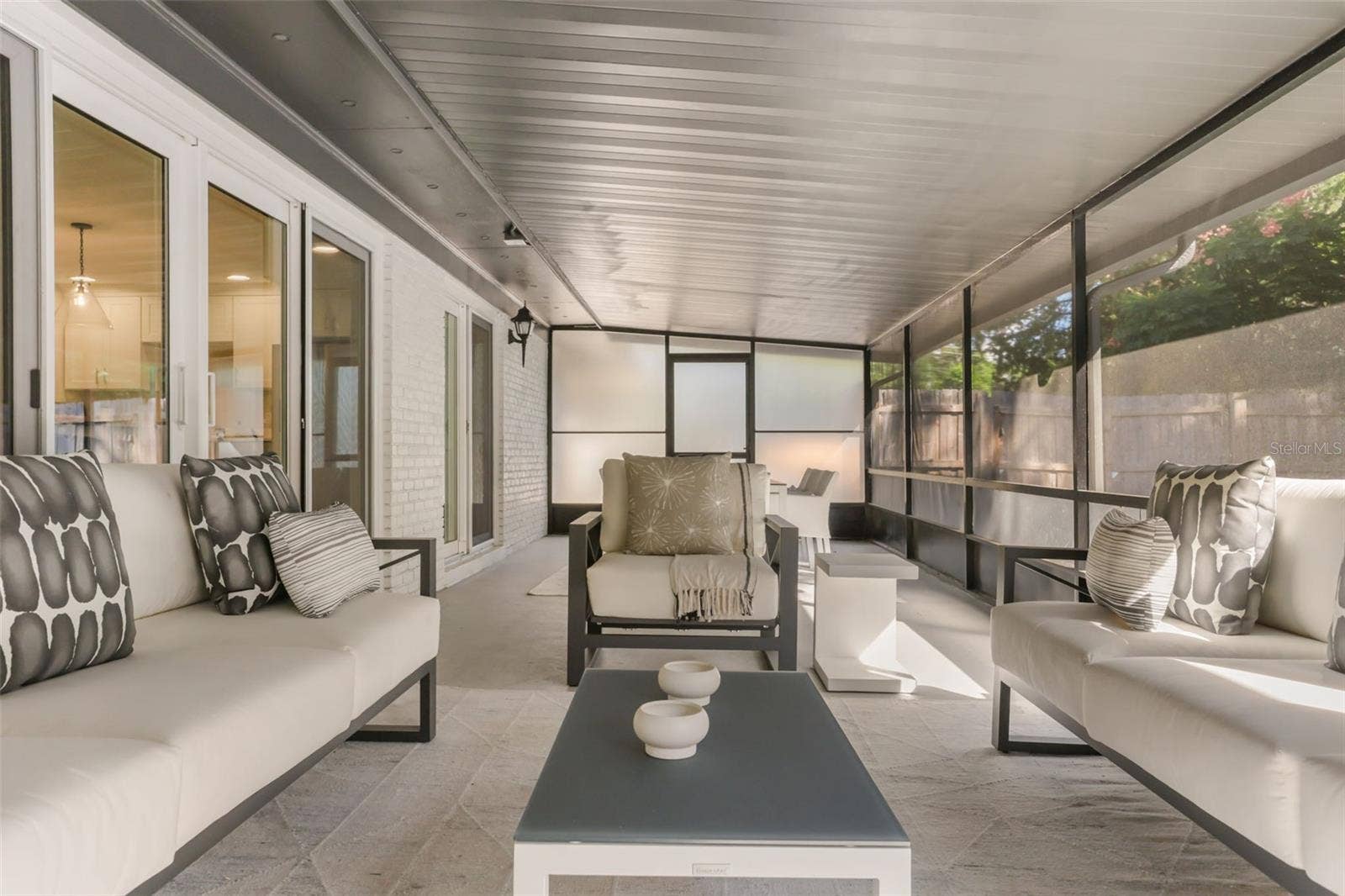 102 LINDA LANE, Lake Mary, FL 32746 102 LINDA LANE, Lake Mary, FL 32746
