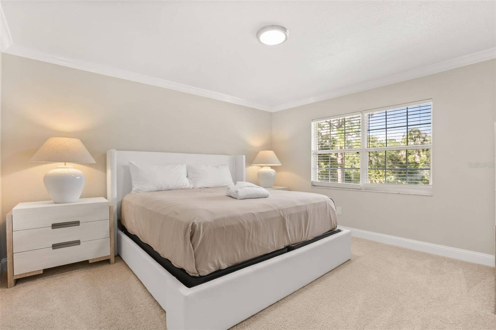 102 LINDA LANE, Lake Mary, FL 32746 102 LINDA LANE, Lake Mary, FL 32746