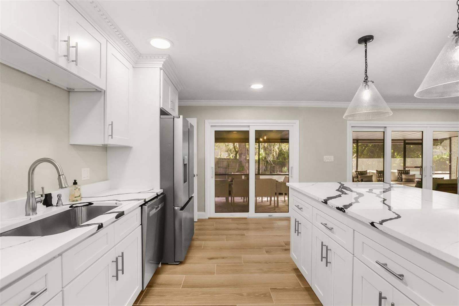 102 LINDA LANE, Lake Mary, FL 32746 102 LINDA LANE, Lake Mary, FL 32746