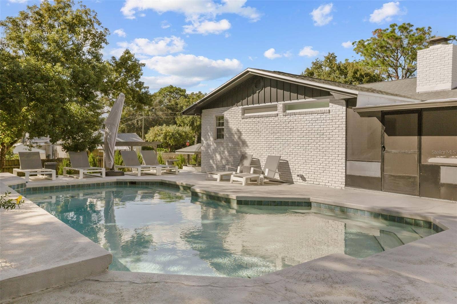 102 LINDA LANE, Lake Mary, FL 32746 102 LINDA LANE, Lake Mary, FL 32746