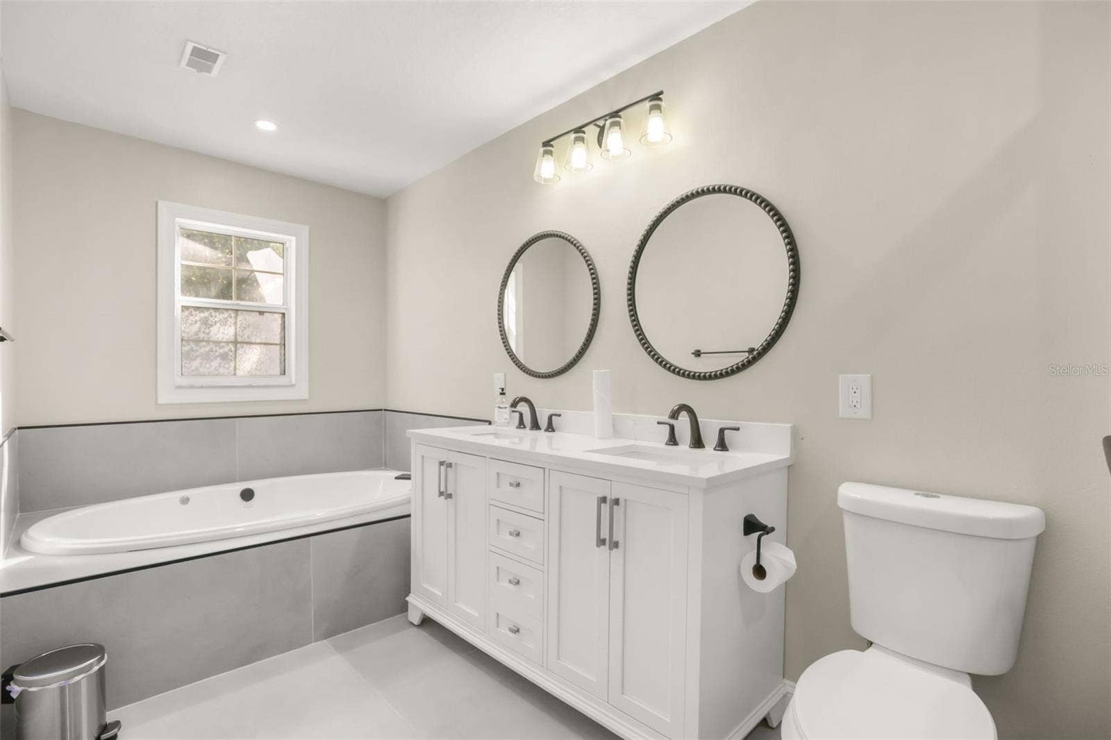 102 LINDA LANE, Lake Mary, FL 32746 102 LINDA LANE, Lake Mary, FL 32746