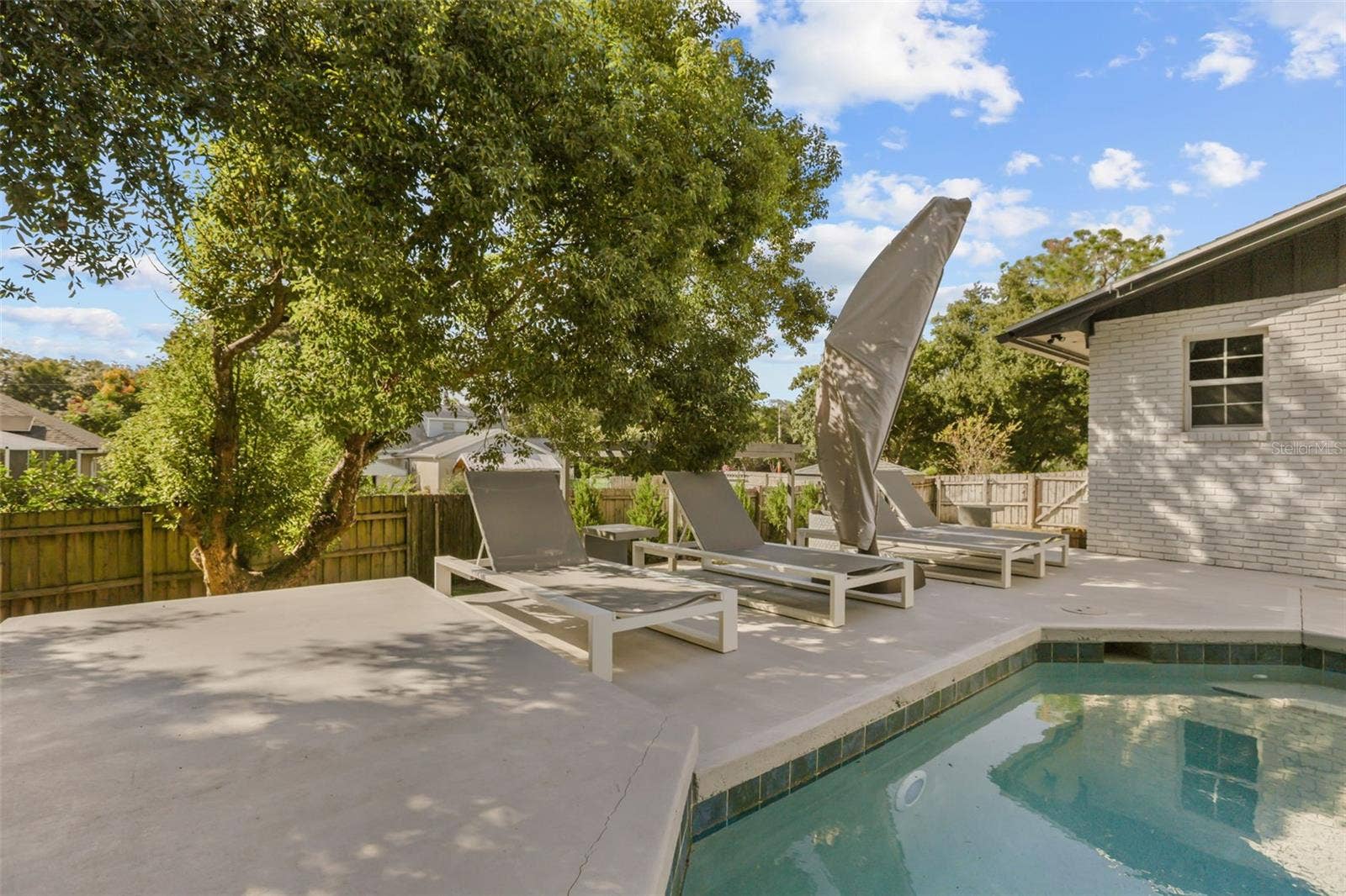102 LINDA LANE, Lake Mary, FL 32746 102 LINDA LANE, Lake Mary, FL 32746
