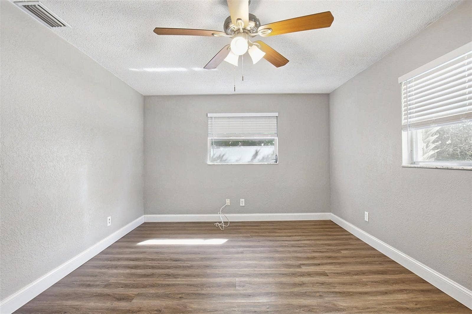 5795 HILLSIDE STREET, Seminole, FL 33772 5795 HILLSIDE STREET, Seminole, FL 33772