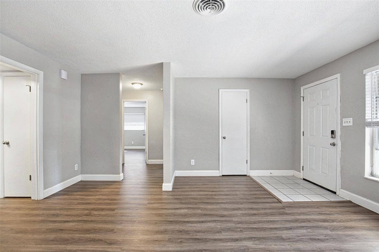 5795 HILLSIDE STREET, Seminole, FL 33772 5795 HILLSIDE STREET, Seminole, FL 33772