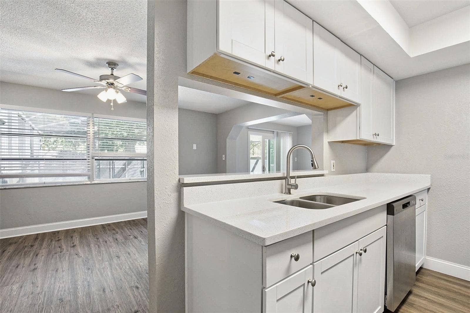 5795 HILLSIDE STREET, Seminole, FL 33772 5795 HILLSIDE STREET, Seminole, FL 33772