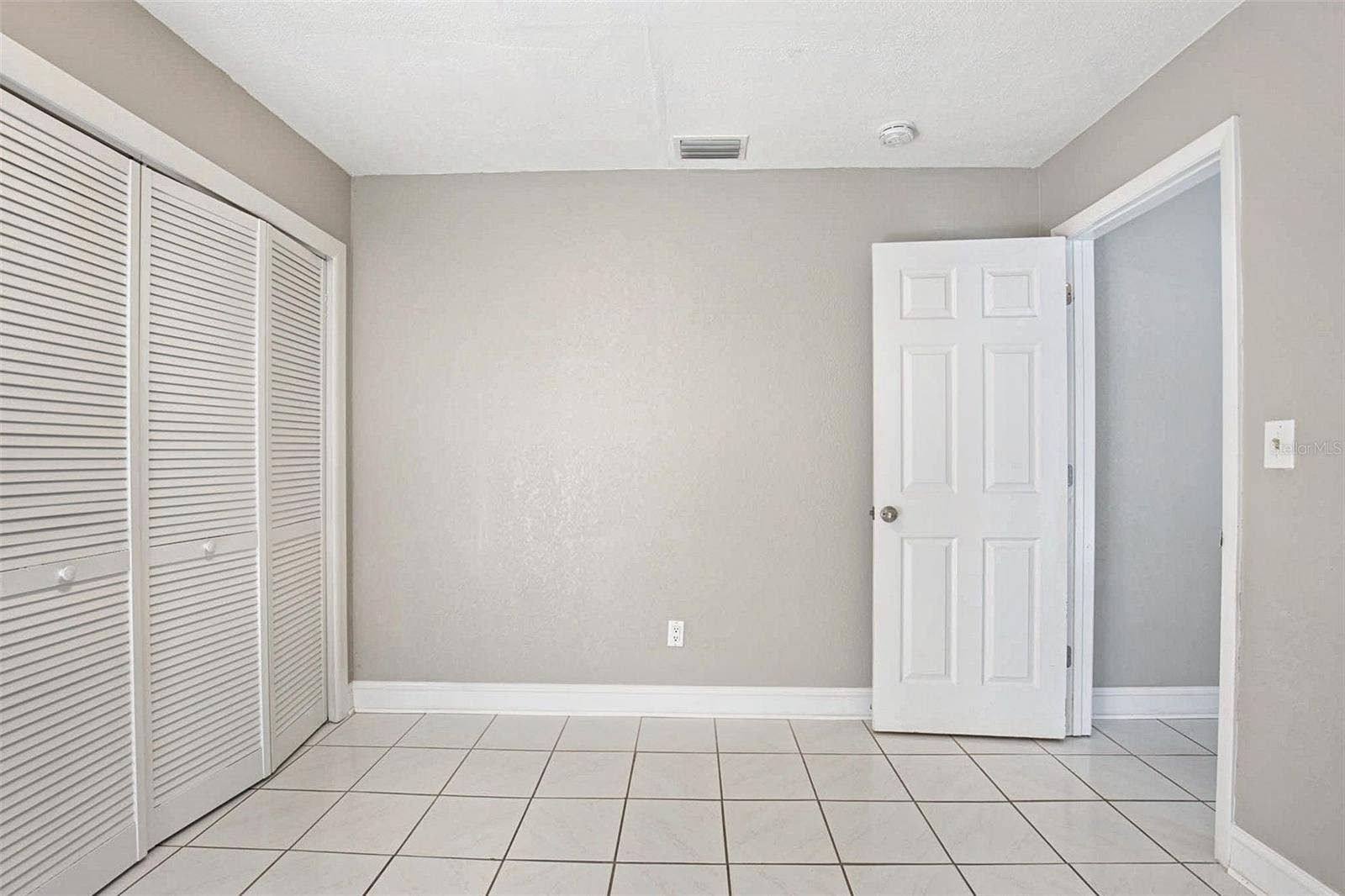 5795 HILLSIDE STREET, Seminole, FL 33772 5795 HILLSIDE STREET, Seminole, FL 33772