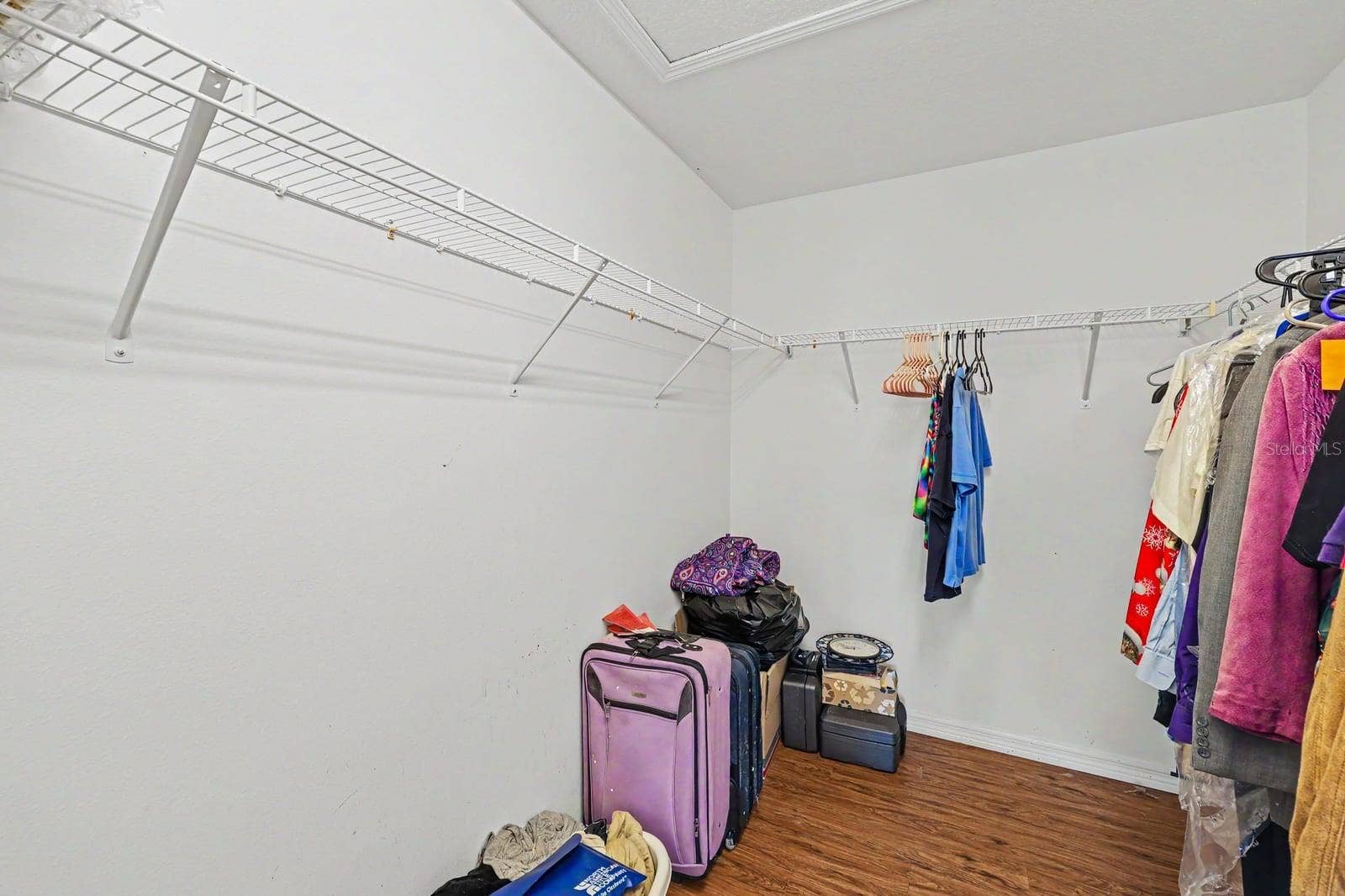 5705 NEW INDEPENDENCE PARKWAY, Winter Garden, FL 34787 Organized Walk-In Closet with Shelving and Ample Storage Space