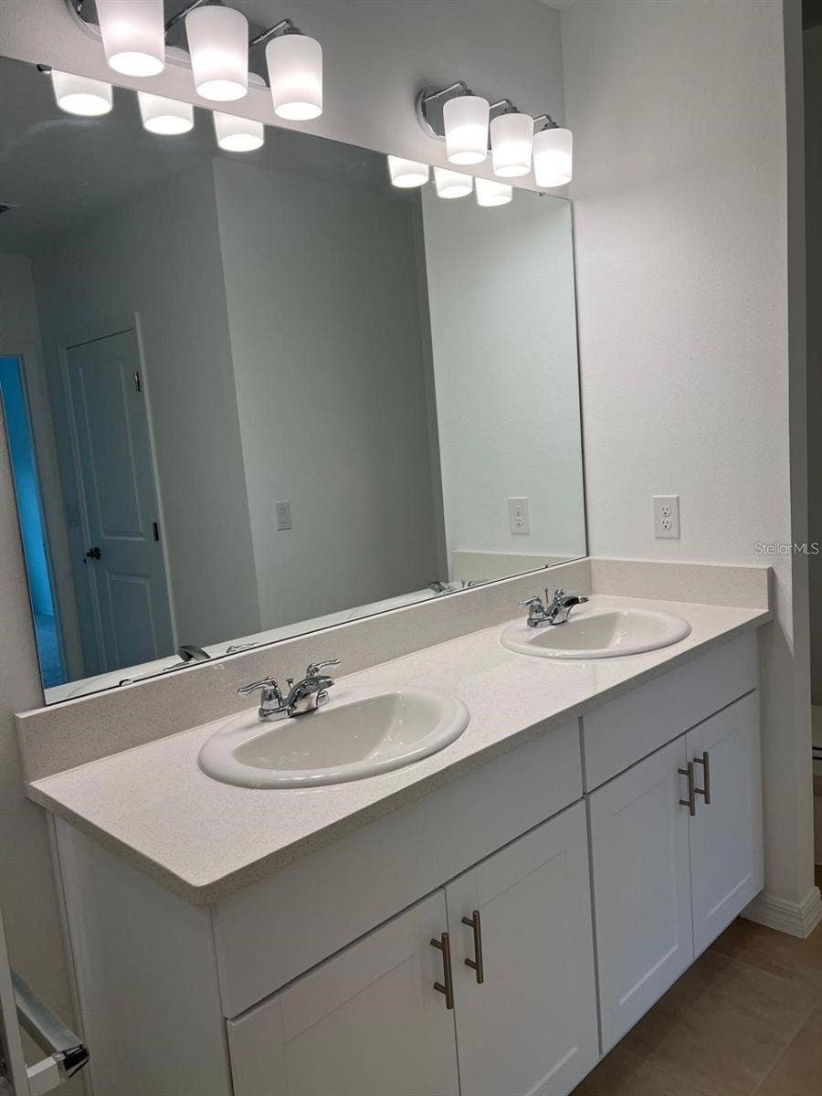 4737 BABYS BREATH PLACE, Haines City, FL 33844 4737 BABYS BREATH PLACE, Haines City, FL 33844