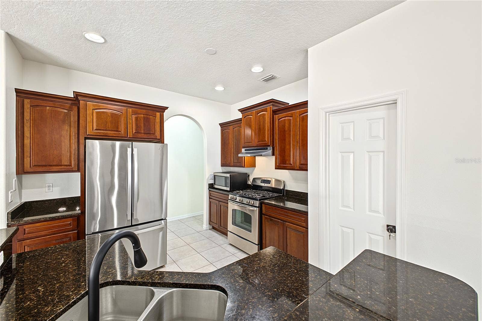 14028 VISTA DEL LAGO BOULEVARD, Clermont, FL 34711 14028 VISTA DEL LAGO BOULEVARD, Clermont, FL 34711