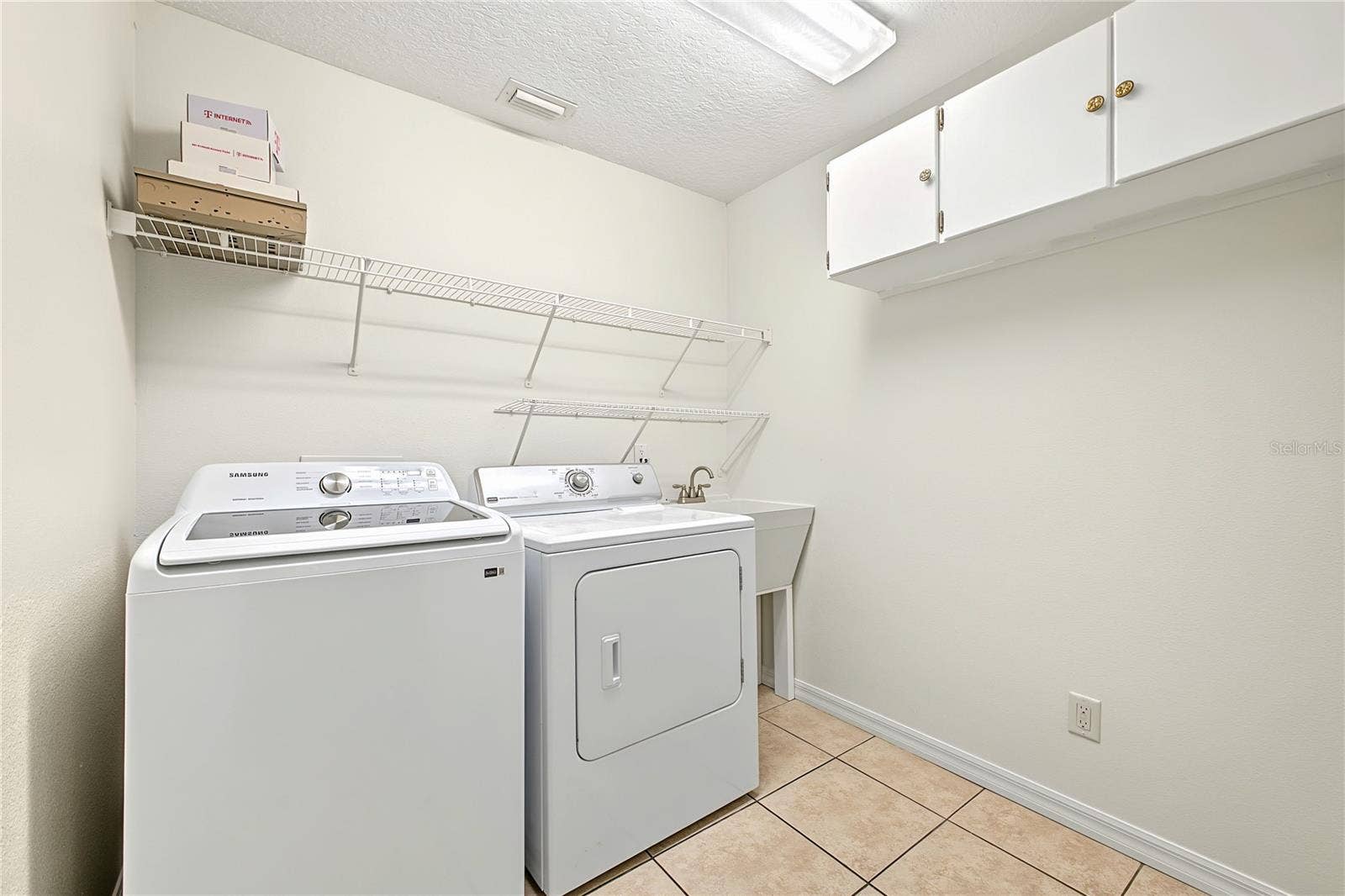 14028 VISTA DEL LAGO BOULEVARD, Clermont, FL 34711 14028 VISTA DEL LAGO BOULEVARD, Clermont, FL 34711