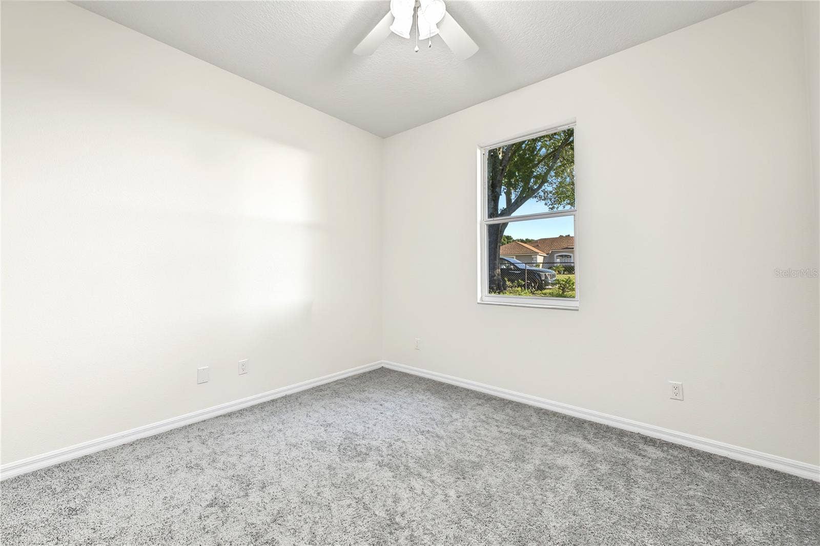 14028 VISTA DEL LAGO BOULEVARD, Clermont, FL 34711 14028 VISTA DEL LAGO BOULEVARD, Clermont, FL 34711