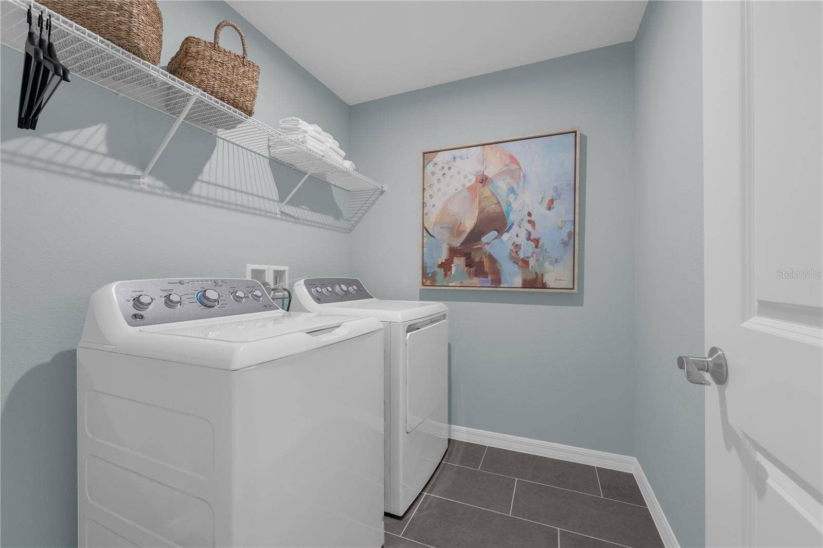 1098 CLAY BOULEVARD, Tavares, FL 32778 1098 CLAY BOULEVARD, Tavares, FL 32778