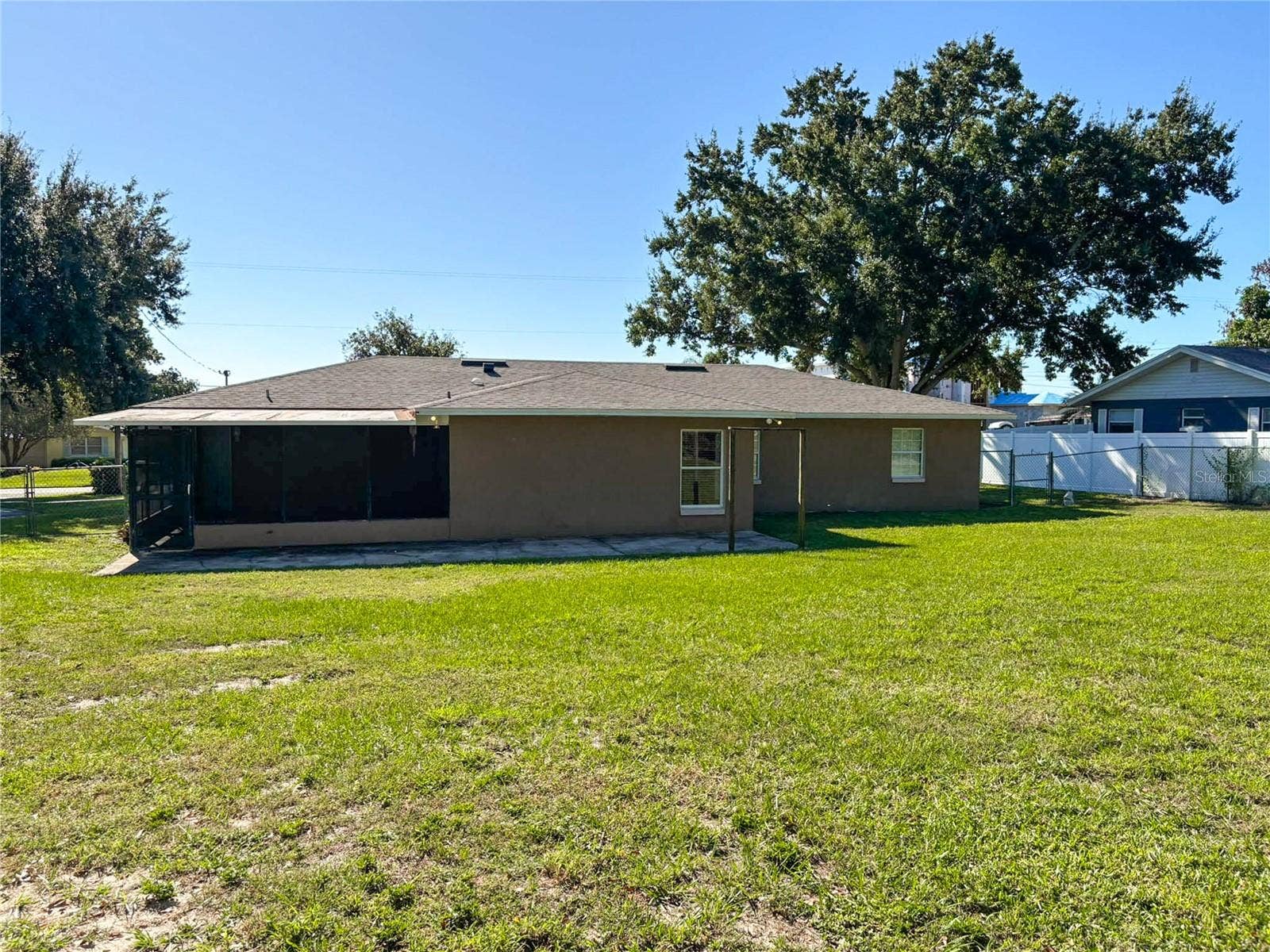 3427 LAKEVIEW DRIVE, Winter Haven, FL 33884 3427 LAKEVIEW DRIVE, Winter Haven, FL 33884
