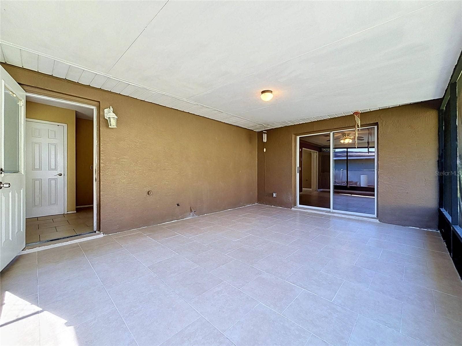 3427 LAKEVIEW DRIVE, Winter Haven, FL 33884 3427 LAKEVIEW DRIVE, Winter Haven, FL 33884