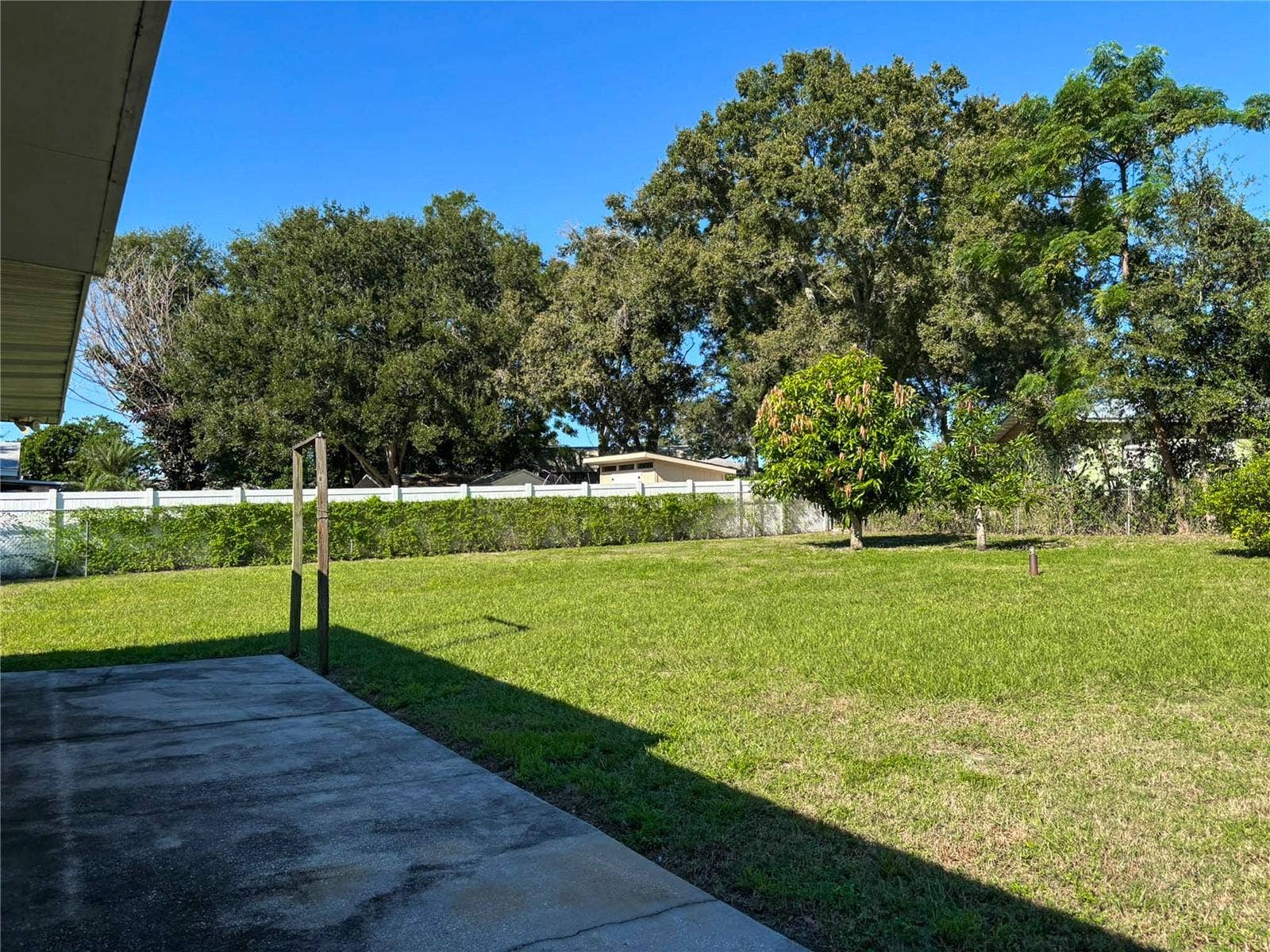 3427 LAKEVIEW DRIVE, Winter Haven, FL 33884 3427 LAKEVIEW DRIVE, Winter Haven, FL 33884